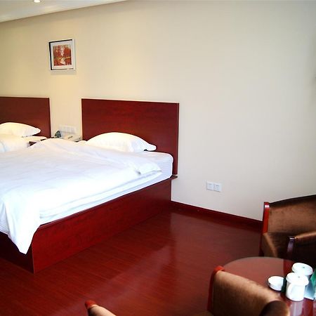 Greentree Inn Anhui Hefei Huizhou Avenue Dazhonglou Express Hotel Экстерьер фото