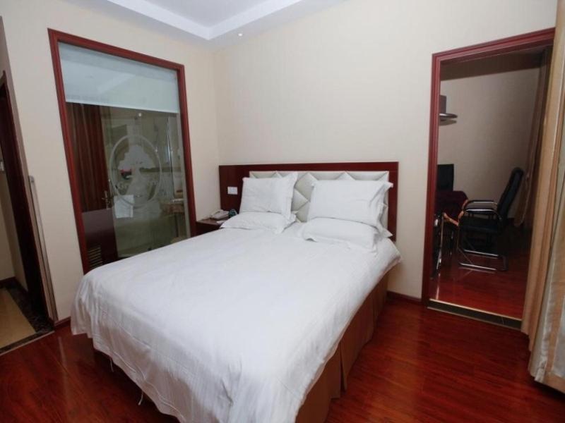 Greentree Inn Anhui Hefei Huizhou Avenue Dazhonglou Express Hotel Экстерьер фото